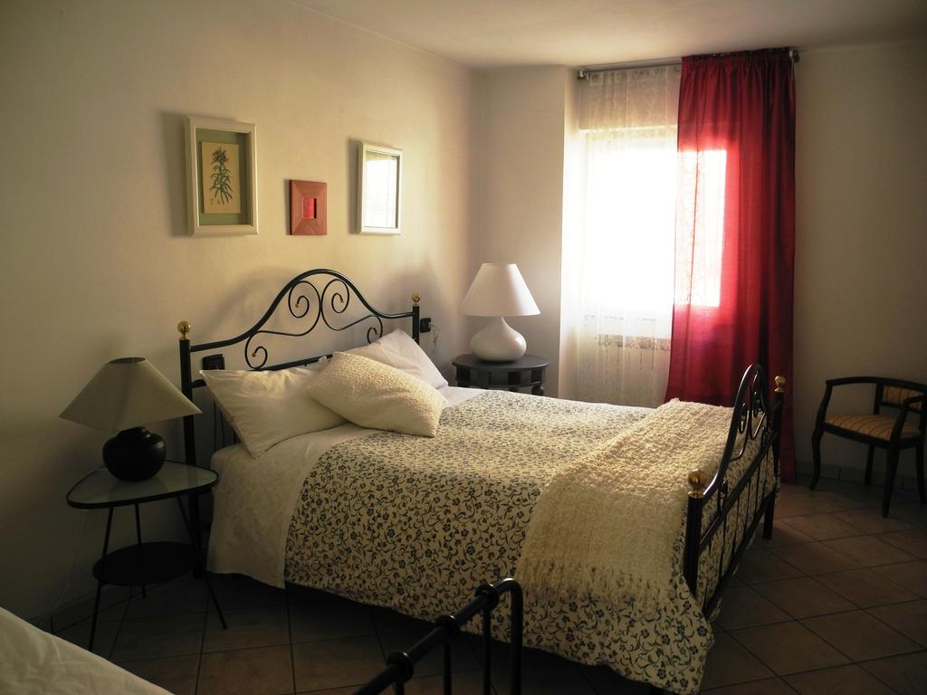 Casa Fattorini Aparthotel Бачено Екстериор снимка
